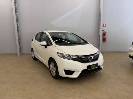 HONDA FIT 1.5 LX 16V FLEX 4P AUTOMÁTICO HONDA FIT 1.5 LX 16V FLEX 4P AUTOMÁTICO